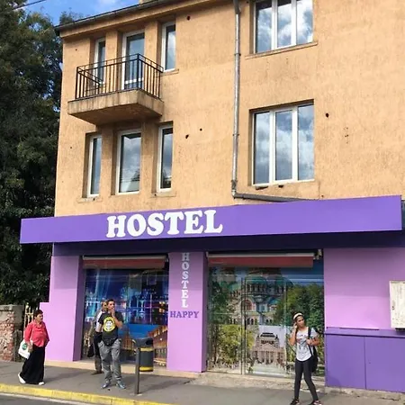 Happy Hostel *