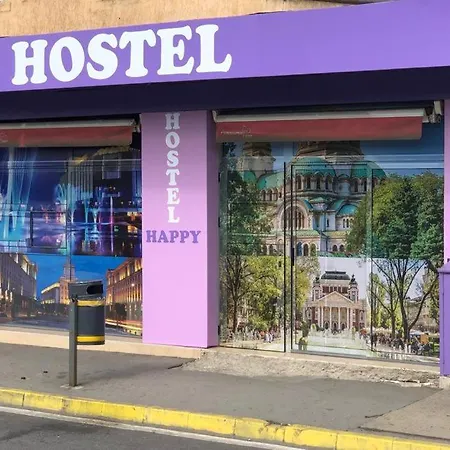 Happy Hostel
